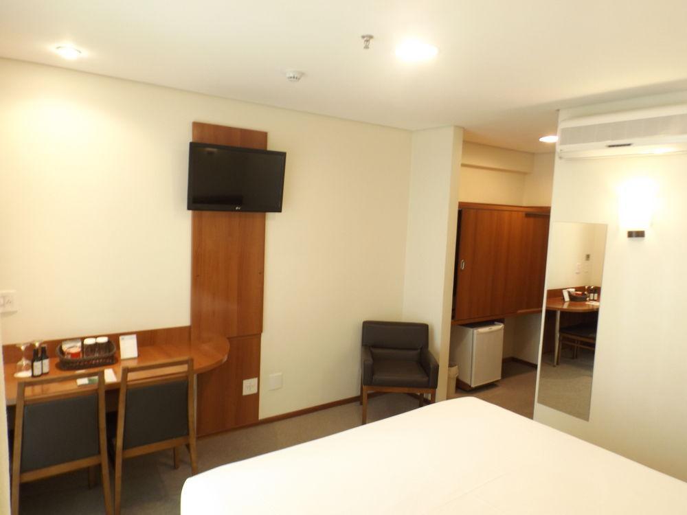 酒店 Leques Brasil Escola 圣保罗